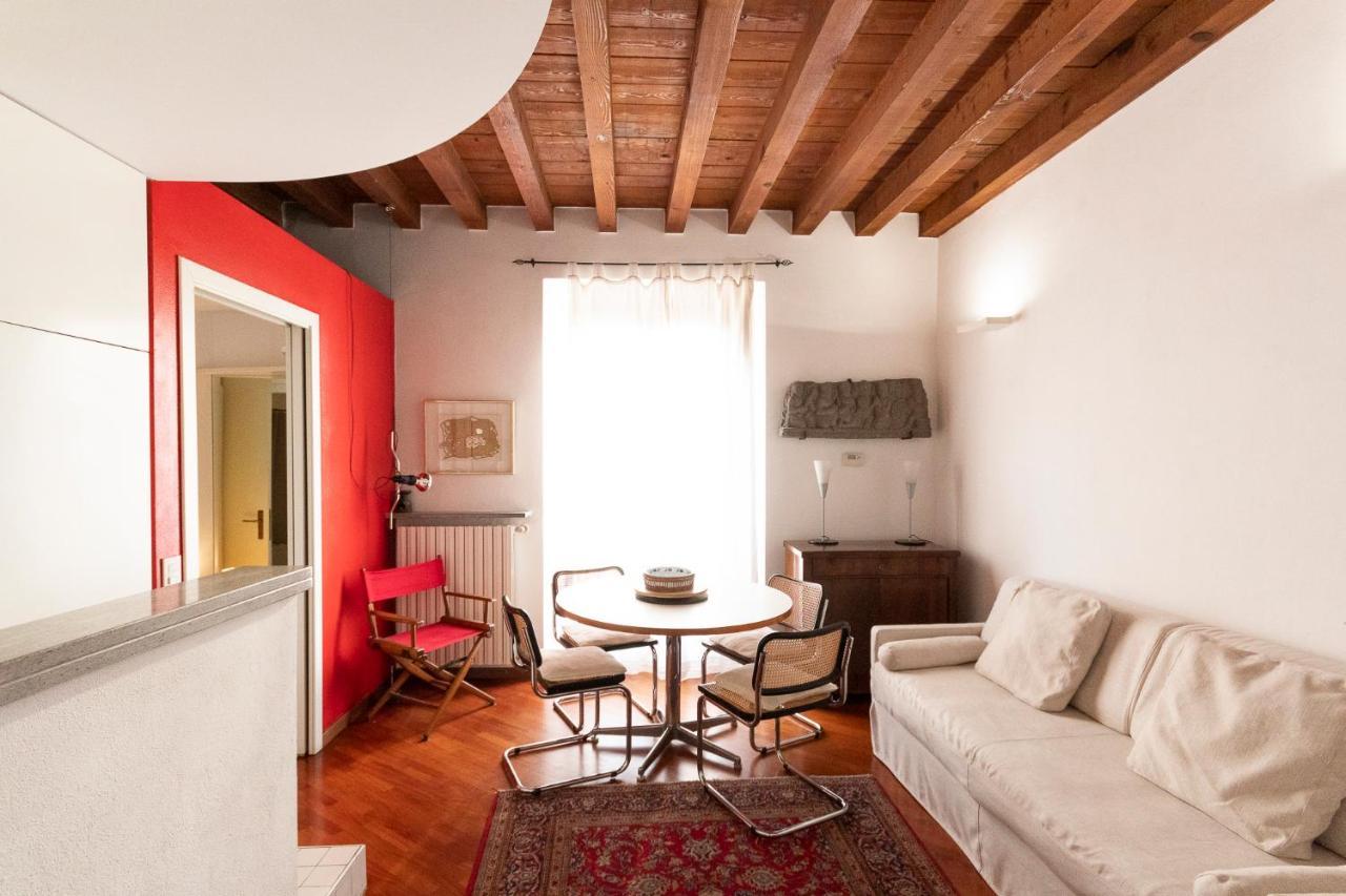 Anfiteatro Apartment In Brera 米兰 外观 照片