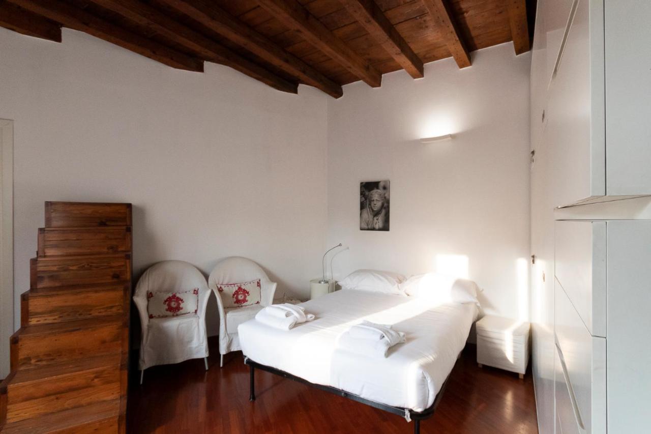 Anfiteatro Apartment In Brera 米兰 外观 照片