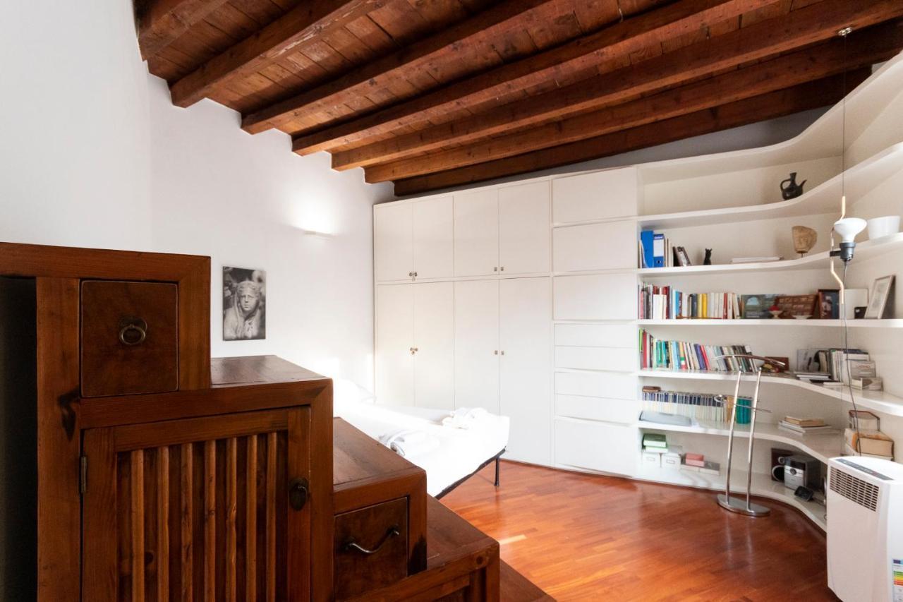 Anfiteatro Apartment In Brera 米兰 外观 照片